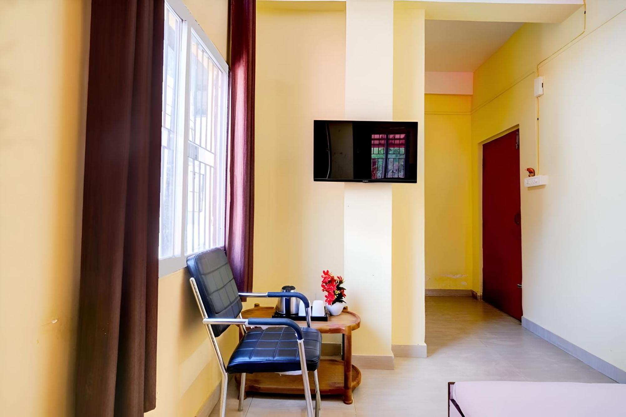 Capital Heritage Homestay Guwahati Ngoại thất bức ảnh